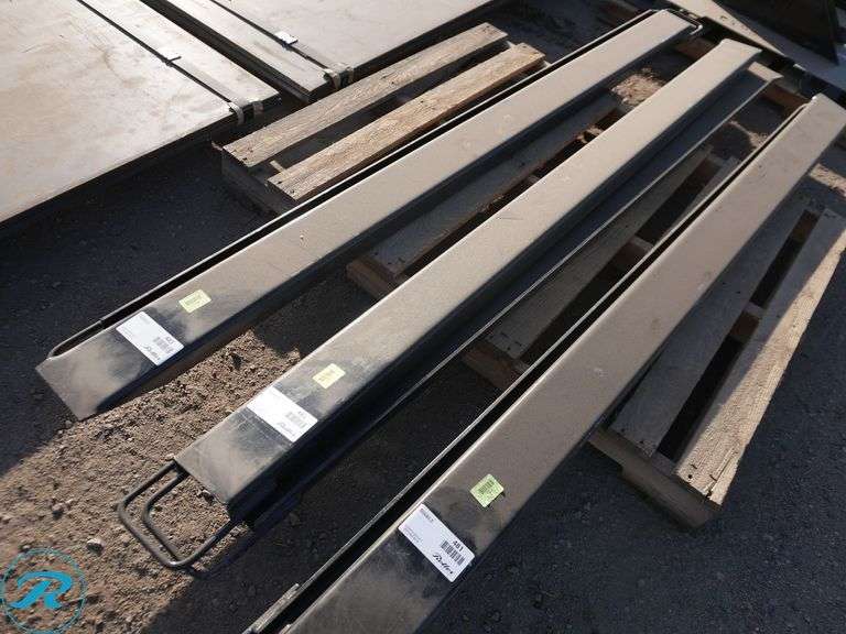 New Set of Kit Containers Fork Extensions, 84", 4.5" Inside Width - Roller Auctions