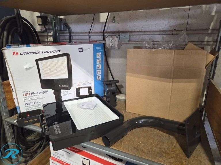 Lithonia Lighting ESXF5 LED Floodlight with Adjustable Lumens and Yoke Mount