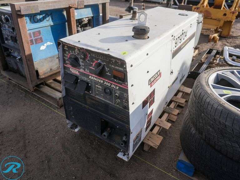 Lincoln Ranger 300DLX Welder/ Generator, 12,000 Watt, 300 Amp, 1-Phase - Roller Auctions