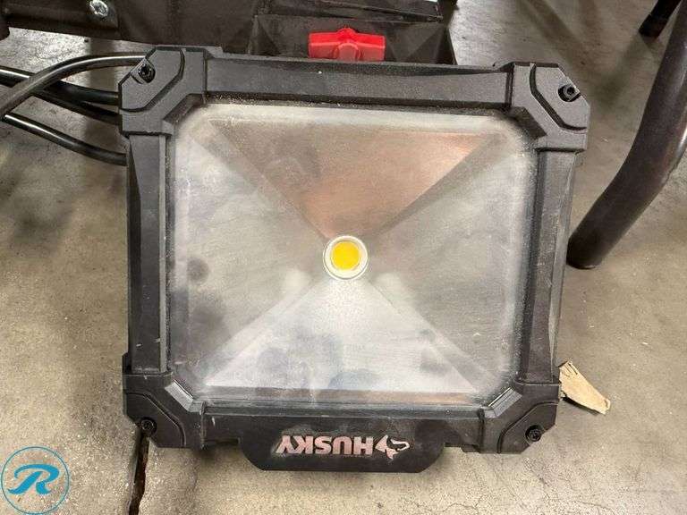 Husky Dual-Head LED Work Light with Adjustable Stand - Roller Auctions