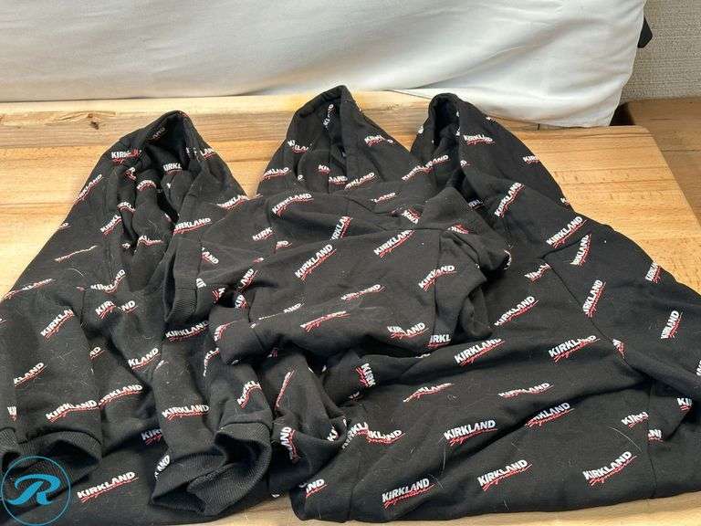 (6) Kirkland Signature: Pet Logo Hoodie, Assorted Size, Black- Used/ Previously Worn - Roller Auctions
