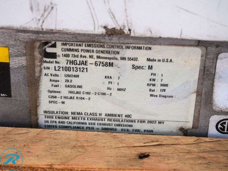 Cummins 7 KW. Generator, Onan Gas Engine, 1-Phase, Approximately 5000 Hours, Heavy Carbon Buildup - Roller Auctions