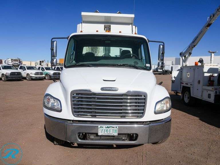 2007 Freightliner Business Class M2 S/A Dump Truck - Roller Auctions