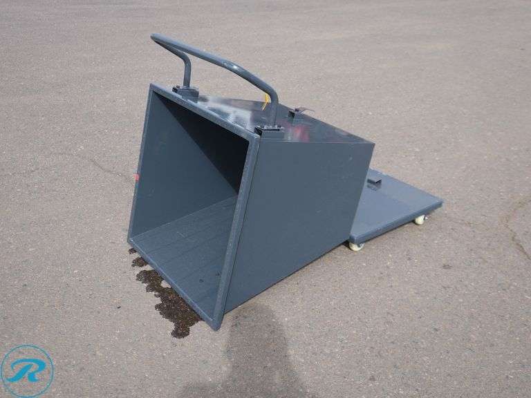 (2) New Self-Dumping Trash Cart - Roller Auctions
