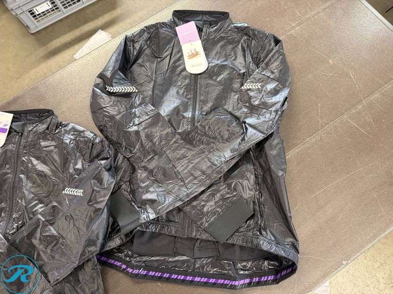 (2) LIV Cefira Women’s Wind Jackets, Size M - Roller Auctions