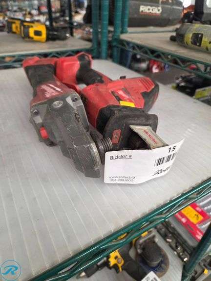 (2) Milwaukee M18 Fuel Hackzall Reciprocating Saws