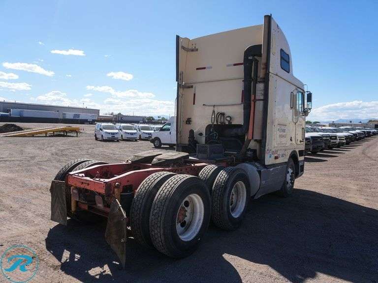 1997  International  9300  T/A Truck Tractor - Roller Auctions