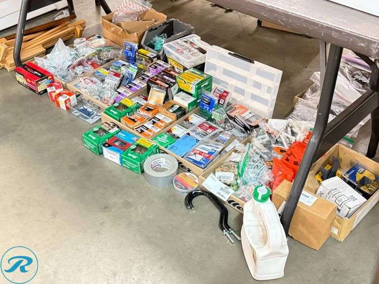 Fasteners, Hardware, and Accessories for Construction and Repair - Roller Auctions