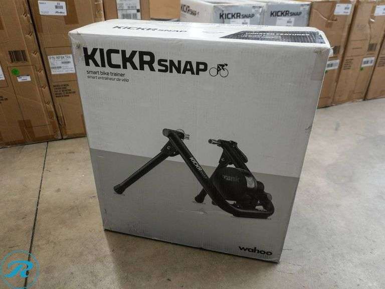 Wahoo KICKR SNAP Smart Bike Trainer - Roller Auctions