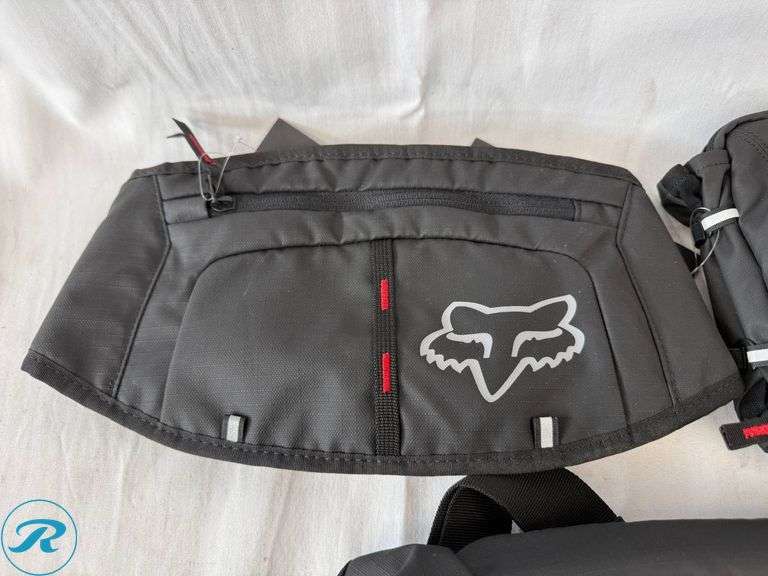 (3) Fox Hip Packs - Roller Auctions