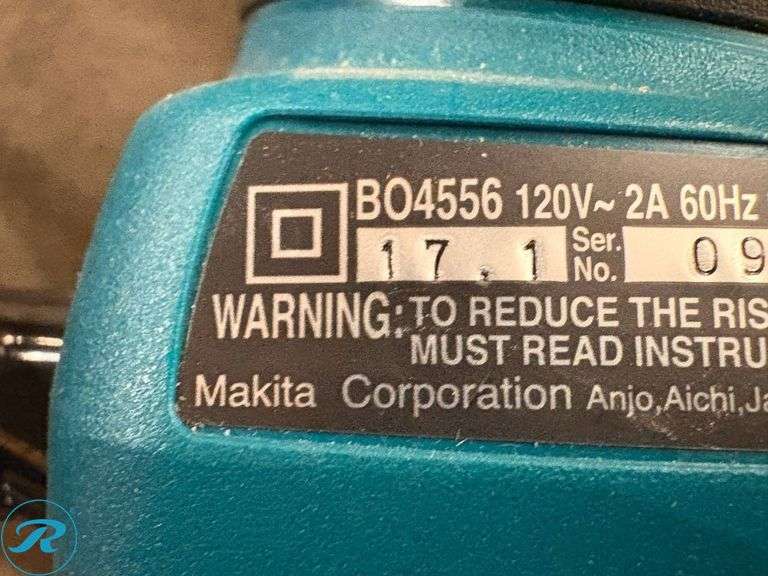 (2) Makita Power Tools: BO4556 Finishing Sander and 9557NB Angle Grinder, 120V - Roller Auctions
