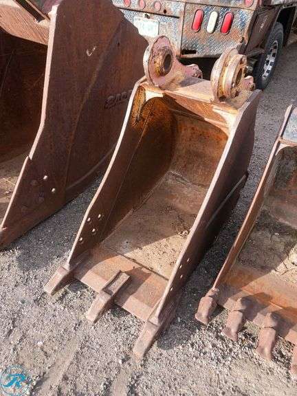 20" Excavator Bucket - Roller Auctions