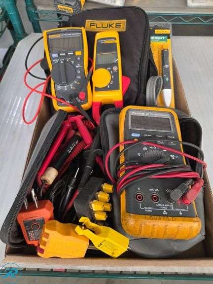 Fluke Digital Multimeters and Accessories - Roller Auctions