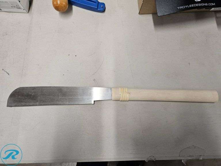 (4) Assorted Hand Tools Including Saw Frames and Serrated Knife - Roller Auctions