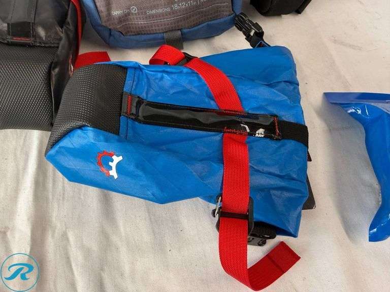 Tray of Assorted Bike Bags - Roller Auctions