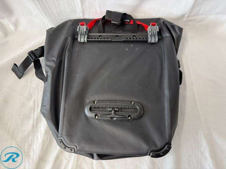 Giant Waterproof Pannier Bag - Roller Auctions