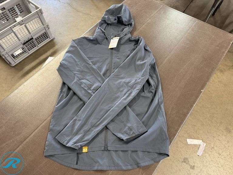 Pearl Izumi Summit Pro Barrier Men’s Jacket, Size L - Roller Auctions