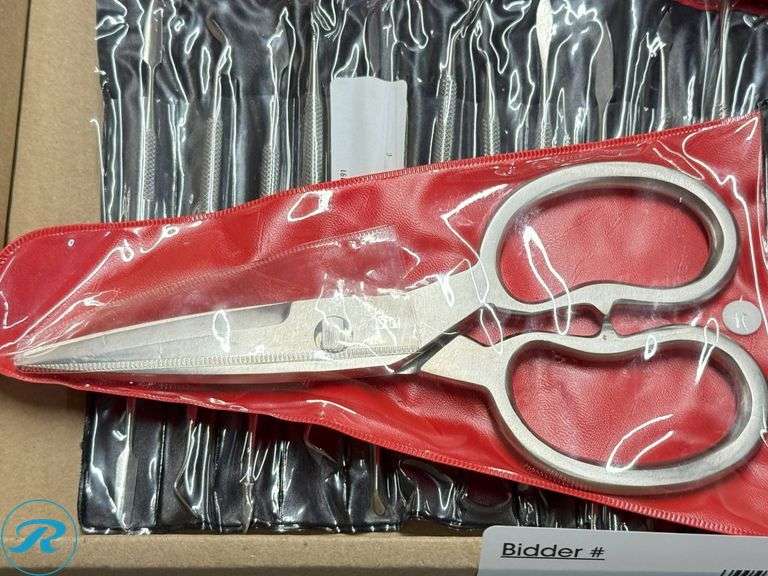 12-Piece Carving Set and Scissors, Stainless Steel - Roller Auctions