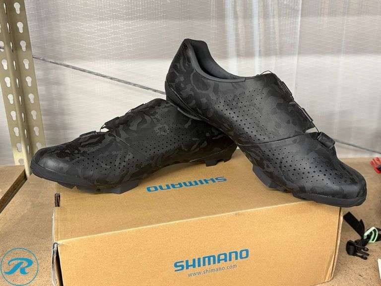 Shimano RX8 SH-RX800 Cycling Shoes, Black, EU Size 47 - Roller Auctions