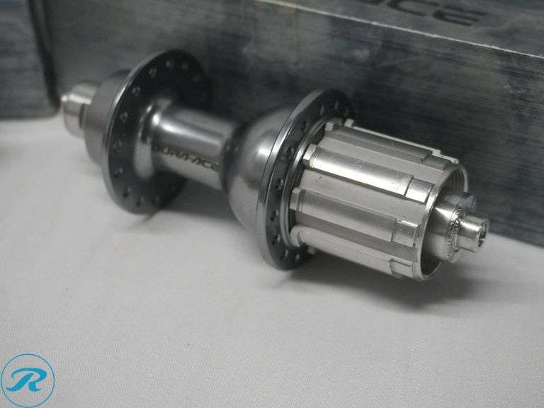 Shimano Dura-Ace HB-7800 Front Hub and FH-7800 Rear Freehub, 10-Speed - Roller Auctions