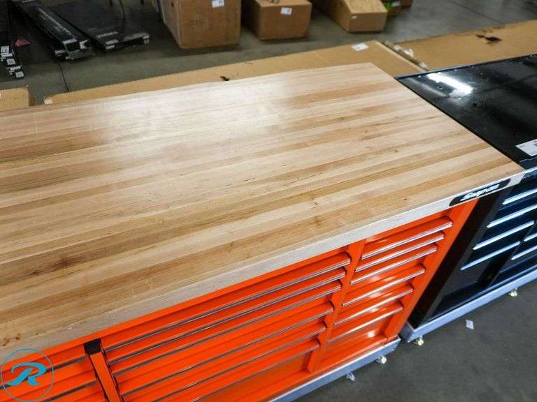 Snap-On KRA5318FPJK 18-Drawer Tool Chest (Wood Top Cut-Does Not Fit Right) - Roller Auctions