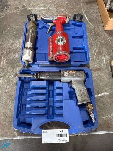 Chicago Pneumatic CP-9315 Air Hammer, Universal Pneumatic Riveter and Pneumatic Pounder