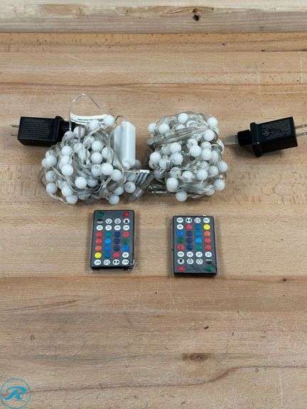 (2) Mohawk 24" X 36" Holiday Decorative Mat- New; Enbrighten: Color-Changing LED Bulb, 29.5ft, 2pk- New/ Open Box - Roller Auctions