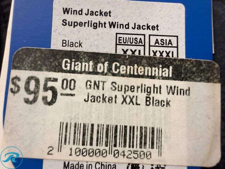 (2) Men’s Windbreakers, Size XL and XXL - Roller Auctions