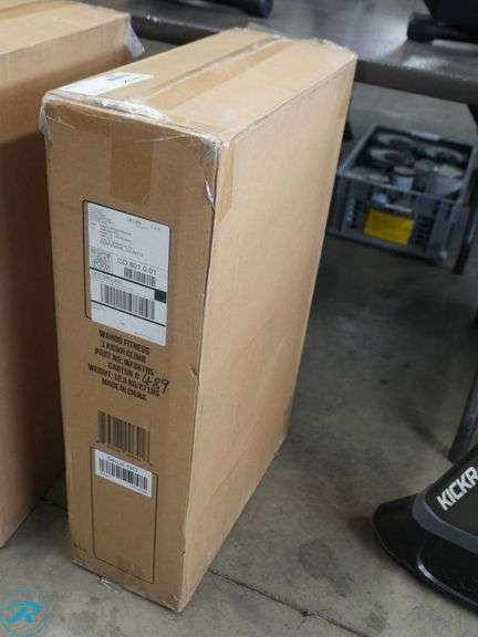 Wahoo KICKR Climb Indoor Grade Simulator - Roller Auctions