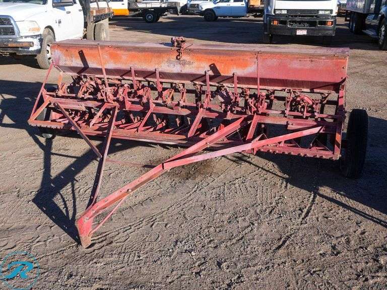 Pull Behind Seeder Attachment - Roller Auctions