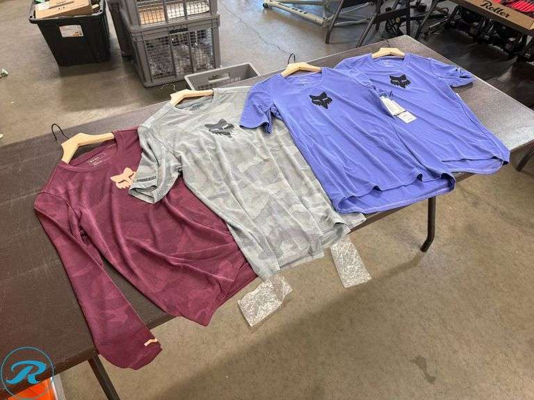 (4) Fox Ranger Women’s Jerseys, Size M - Roller Auctions