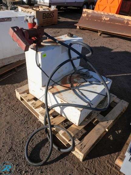 L-Shaped Fuel Tank with Pump, 52-Gallons - Roller Auctions