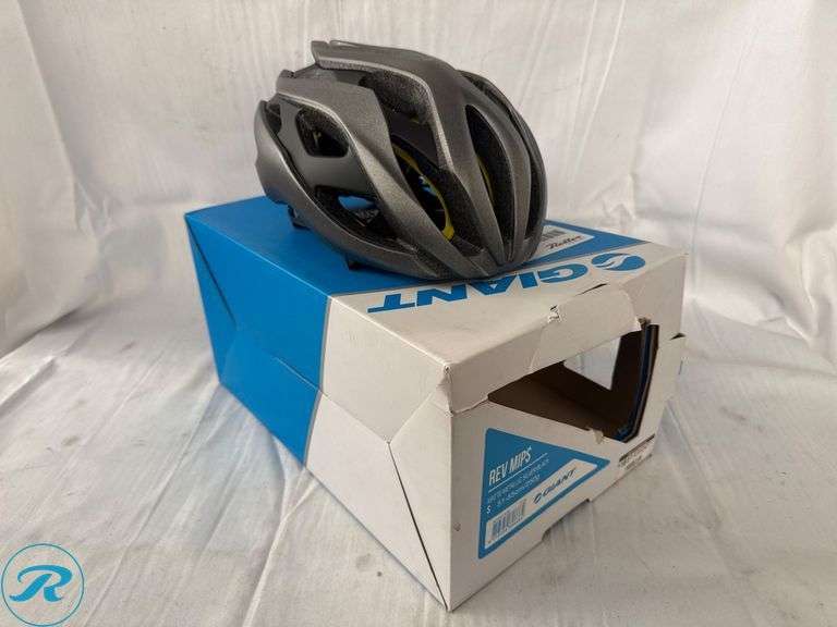 Giant Rev MIPS Cycling Helmet, Matte Metallic Silver/Black, Size Small (51-55cm, 250g) - Roller Auctions