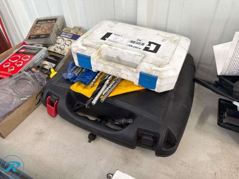 Skil Drill with Hard Case and Assorted Drill Bits