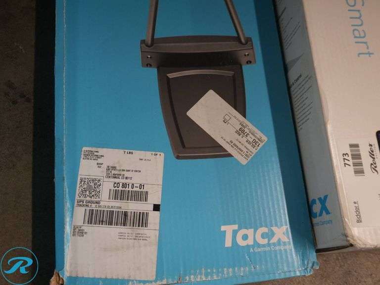 Tacx Flow Smart Trainer and Stand for Tablets - Roller Auctions