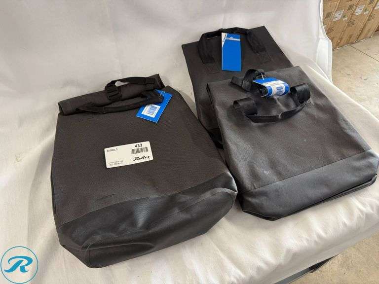 (3) Giant H2Pro Front and Rear Panniers Bags - Roller Auctions