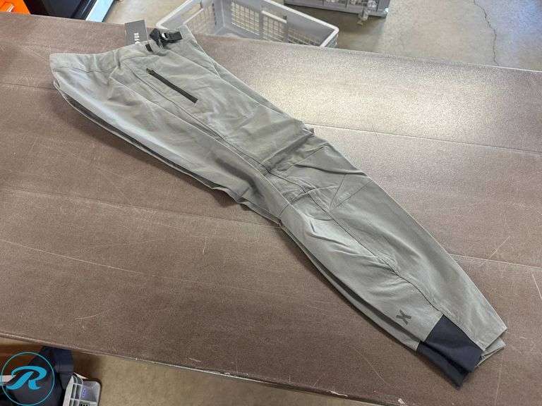 Fox Ranger Men’s Pants, Size 28 - Roller Auctions