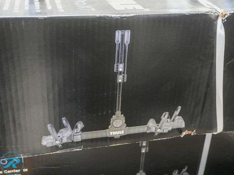 Thule DoubleTrack Pro XT Platform Hitch Mounted 2-Bike Carrier - Roller Auctions