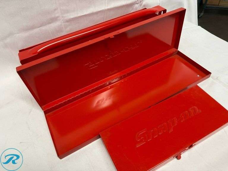 (3) Snap-on Metal Tool Boxes - Roller Auctions