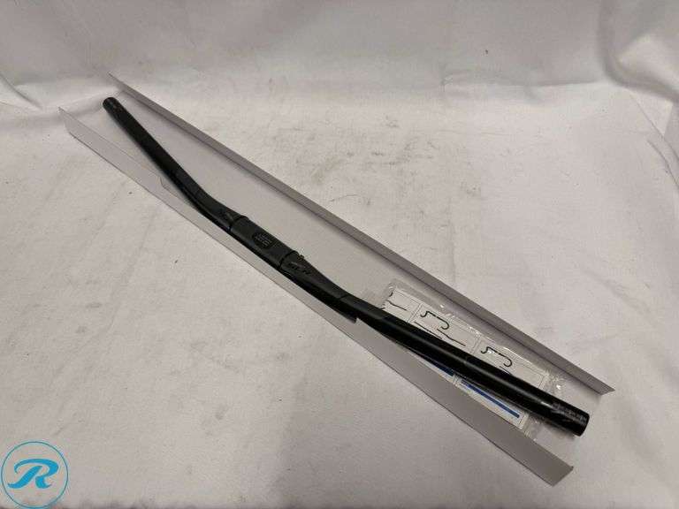 Giant Contact SLR XC Flat Carbon Handlebar, 720mm Width, 31.8mm Clamp, 5 Deg Back Sweep - Roller Auctions