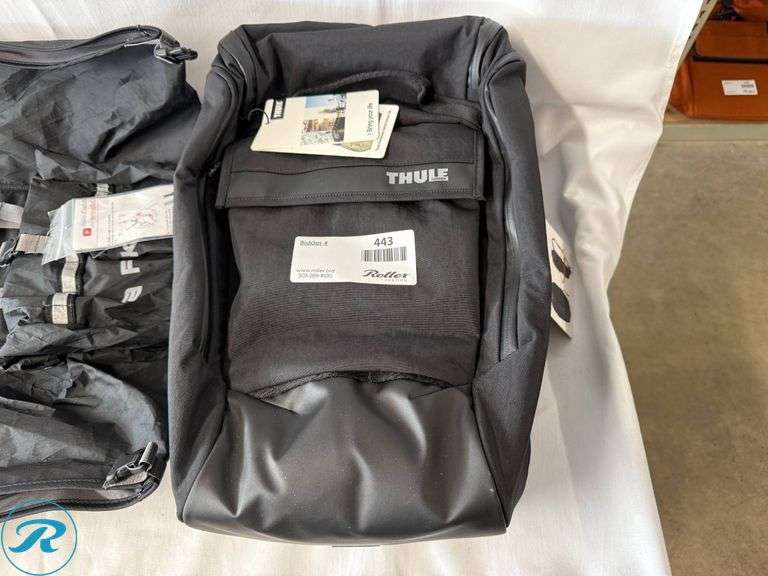 Thule Paramount Hybrid Pannier Bag and Arkel Front Rollpacker 15 Bag - Roller Auctions
