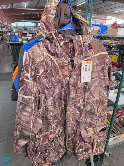 Cabela’s Dry-Plus Camouflage Jacket with Hood