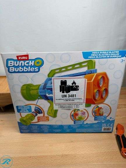 (1) Bunch O Bubbles Motorized Mega Bubble Blaster - New (1) X-Kites ...