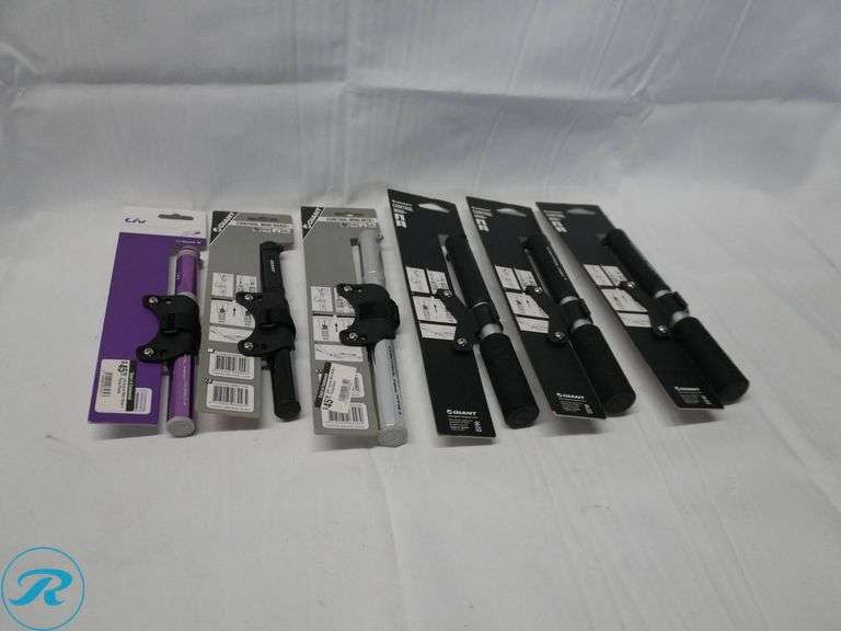 Tray of (6) Giant and Liv Mini Bike Hand Pumps - Roller Auctions