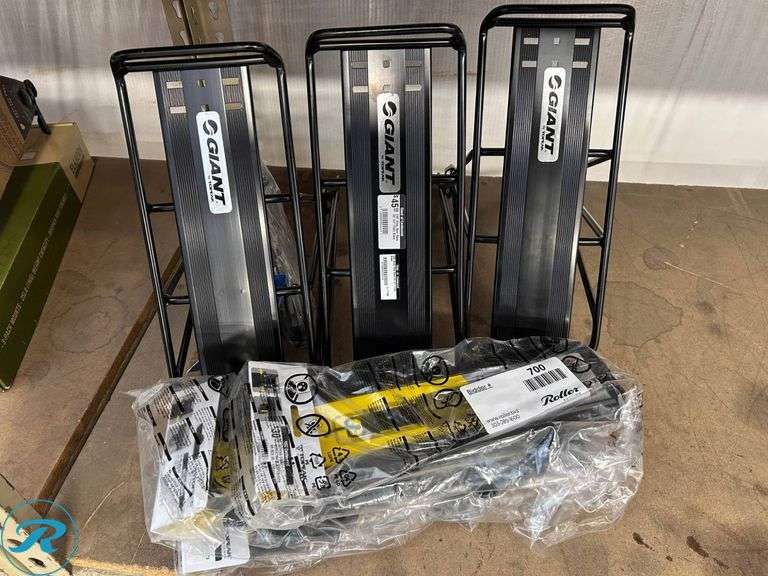 (3) Giant Bicycle Rear Racks with Topeak Omni QuickTrack Adapters - Roller Auctions