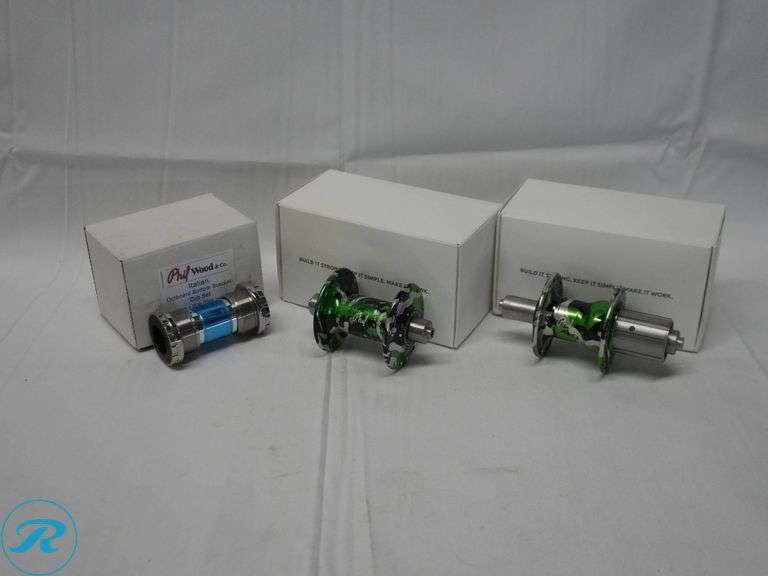 Phil Wood & Co. Front and Rear Hubs with Italian Outboard Bottom Bracket Cup Set, 36mm x 24tpi - Roller Auctions