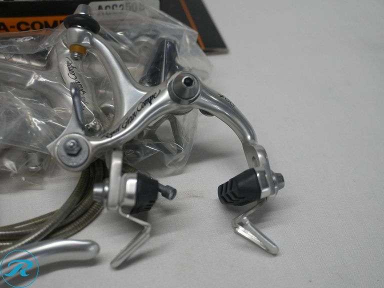 Dia-Compe Royal Gran Compe 400 Bicycle Brake Set with Levers - Roller Auctions