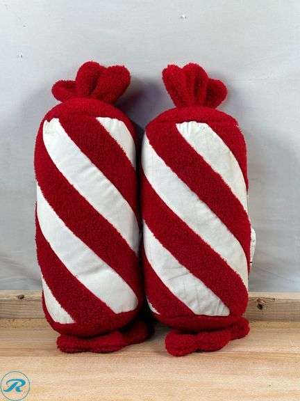 Glass Ornaments Decor- Like New; (2) Holiday Decor, Peppermint- New; Seasons of Joy: Holiday Handsoap- Like New; Kirkland Signature: Assorted Deluxe Holiday Gift Bows 50-Piece- New; Kirkland Signature: Wire Edged Ribbon- New - Roller Auctions