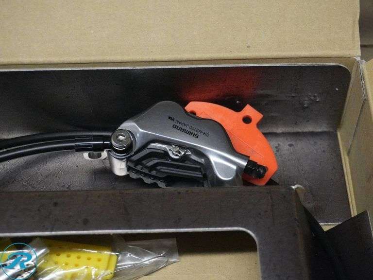 Shimano Disc Brake Kit XT M9120 Pre-Bled with 1000mm and 1700mm Hoses - Roller Auctions