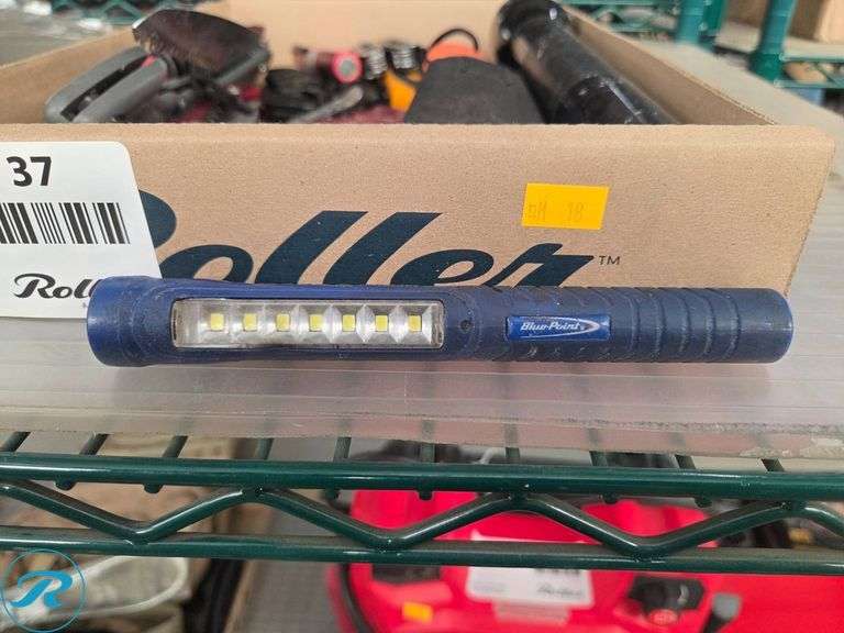 Multi-Tools, Folding Knives, and Flashlights - Roller Auctions